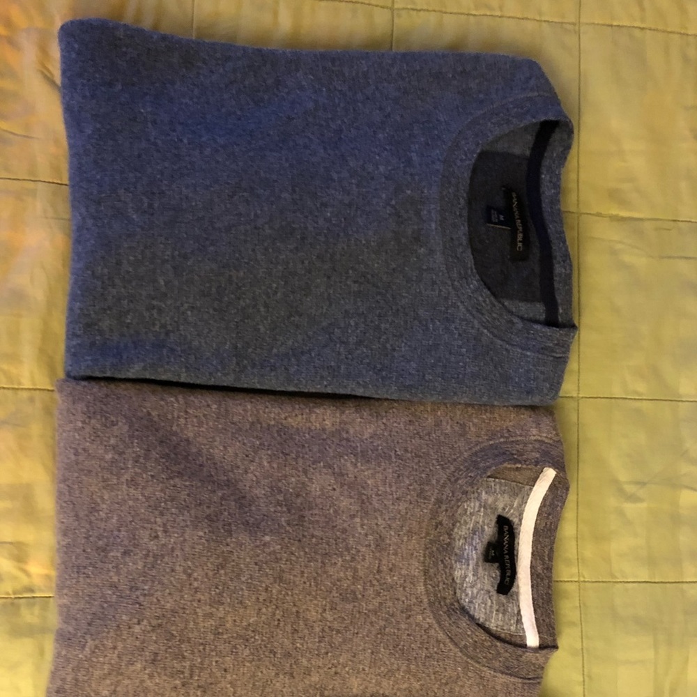 Banana Republic Waffle Knit Crew Neck Bundle (2)